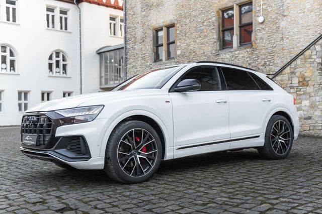 Audi Q8 55 TFSI Quattro S-LINE B&O 3D ACC MATRIX NAV