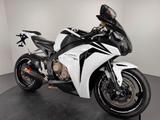 Honda CBR 1000 RR FIREBLADE *TOP-ZUSTAND *SERVICE NEU - Offers
