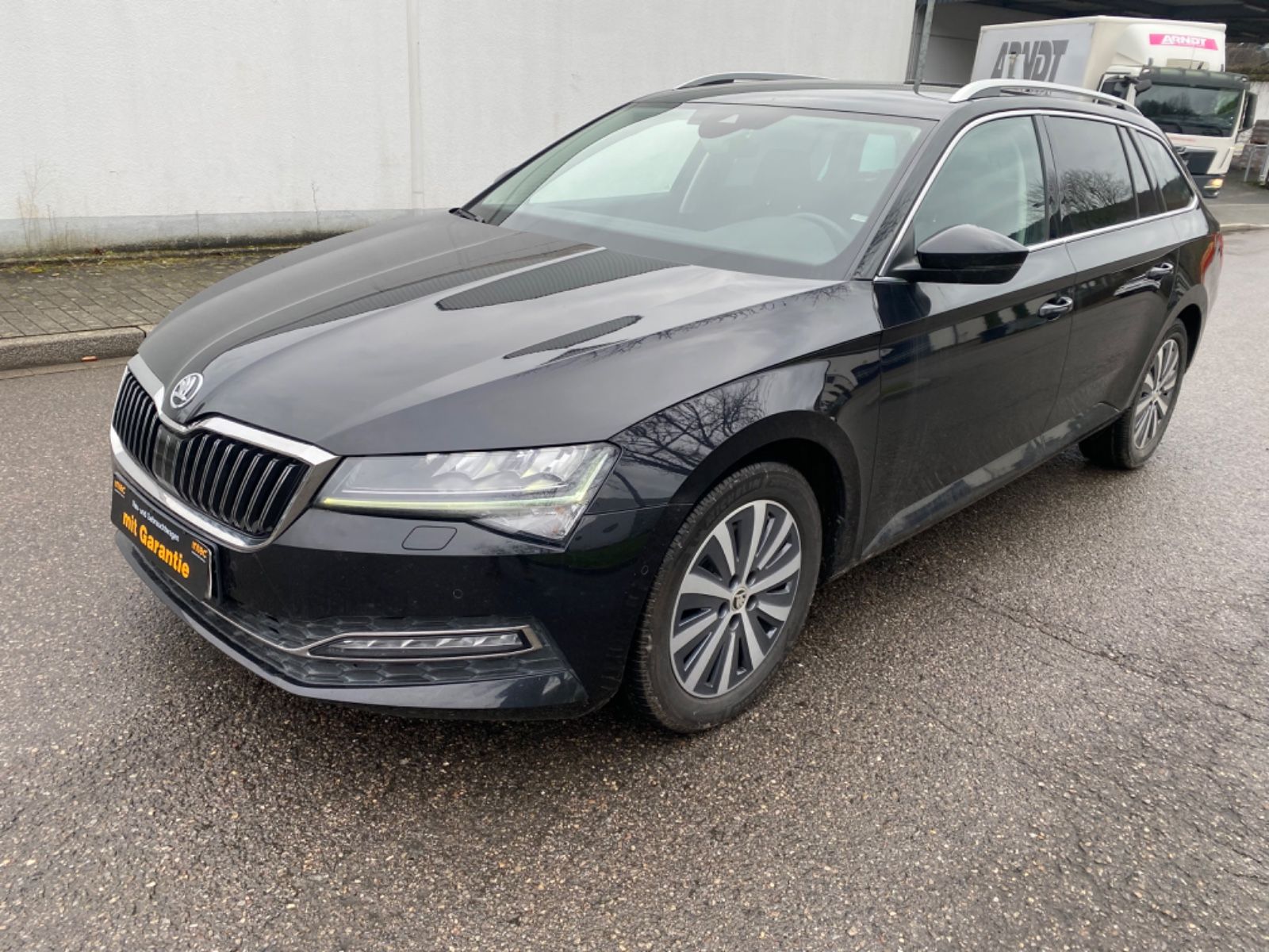 Skoda Superb Combi Style 1Hd StandHei ACC SpurH ToTw!! imagem 2