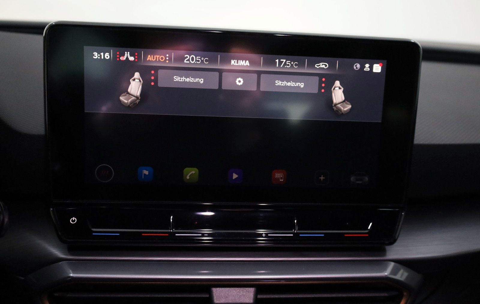 Fahrzeugabbildung CUPRA Leon Sportstourer VZ,Leder,Navi,LED,SH,Kamera+WR