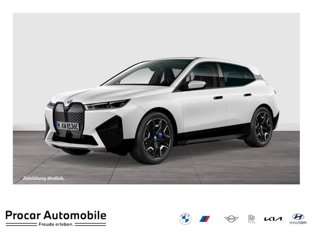BMW iX xDrive40 M Sport HUD PANO ACC AHK 360°KAM LM