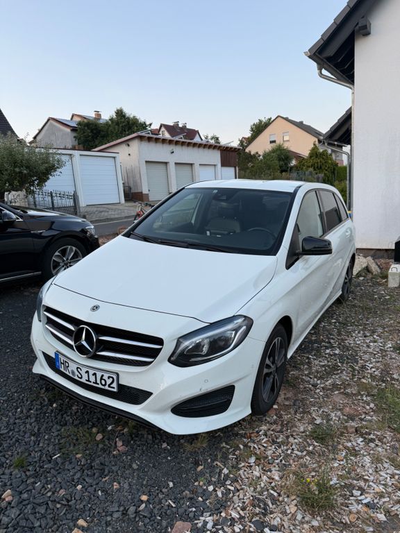 Image of Mercedes-Benz B 200