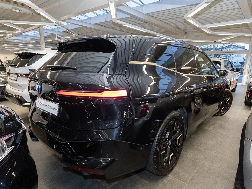 BMW iX - Bild 2