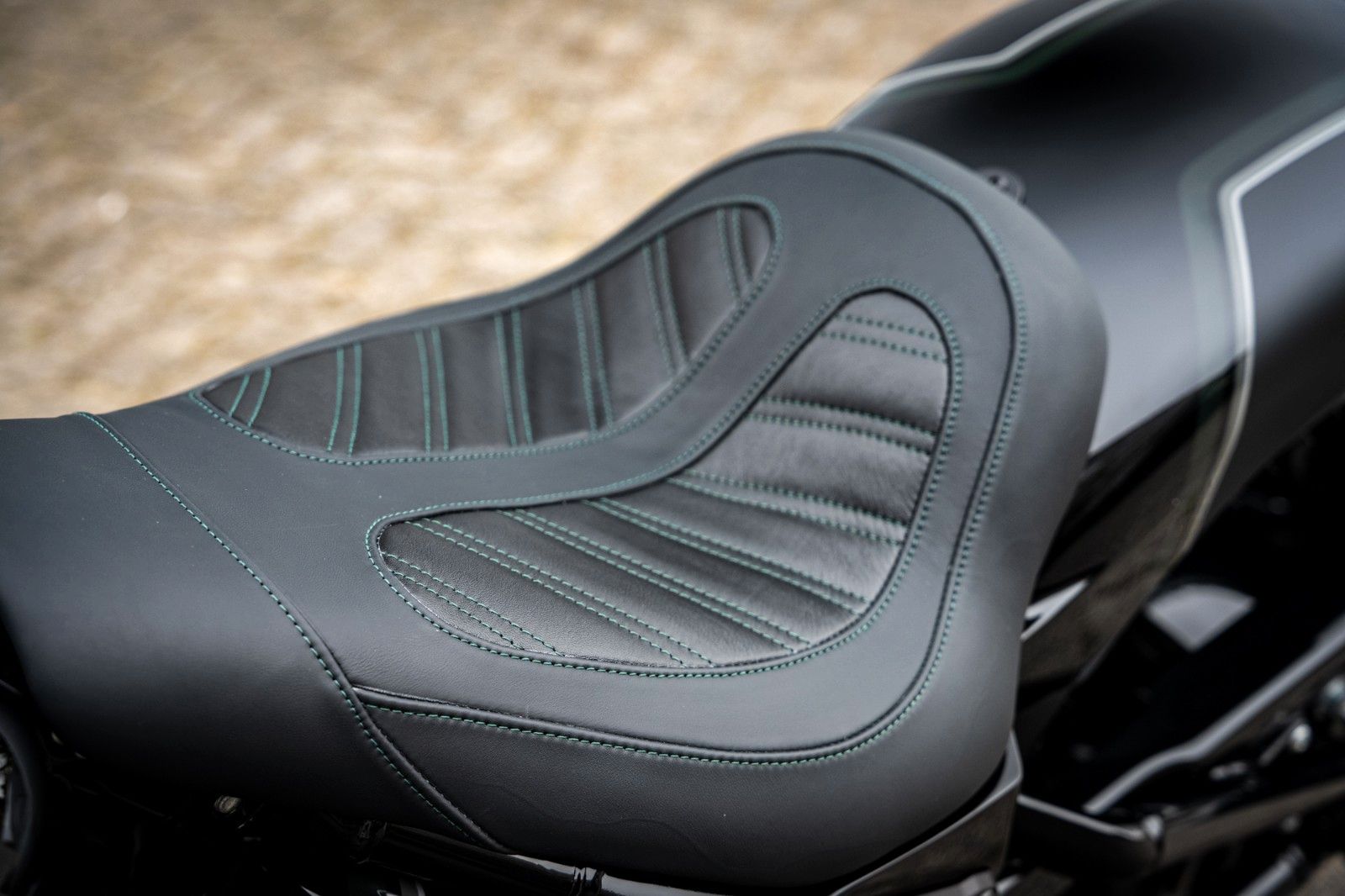 Fahrzeugabbildung Harley-Davidson DARK FAT BOY FLFBS 114 MY24 -JEKILL&HYDE-