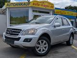 Mercedes-Benz ML 280 CDI 4Matic*Temp*AHK*2xPdc*Navi*Sauber* - Mercedes-Benz ML 280: Cdi