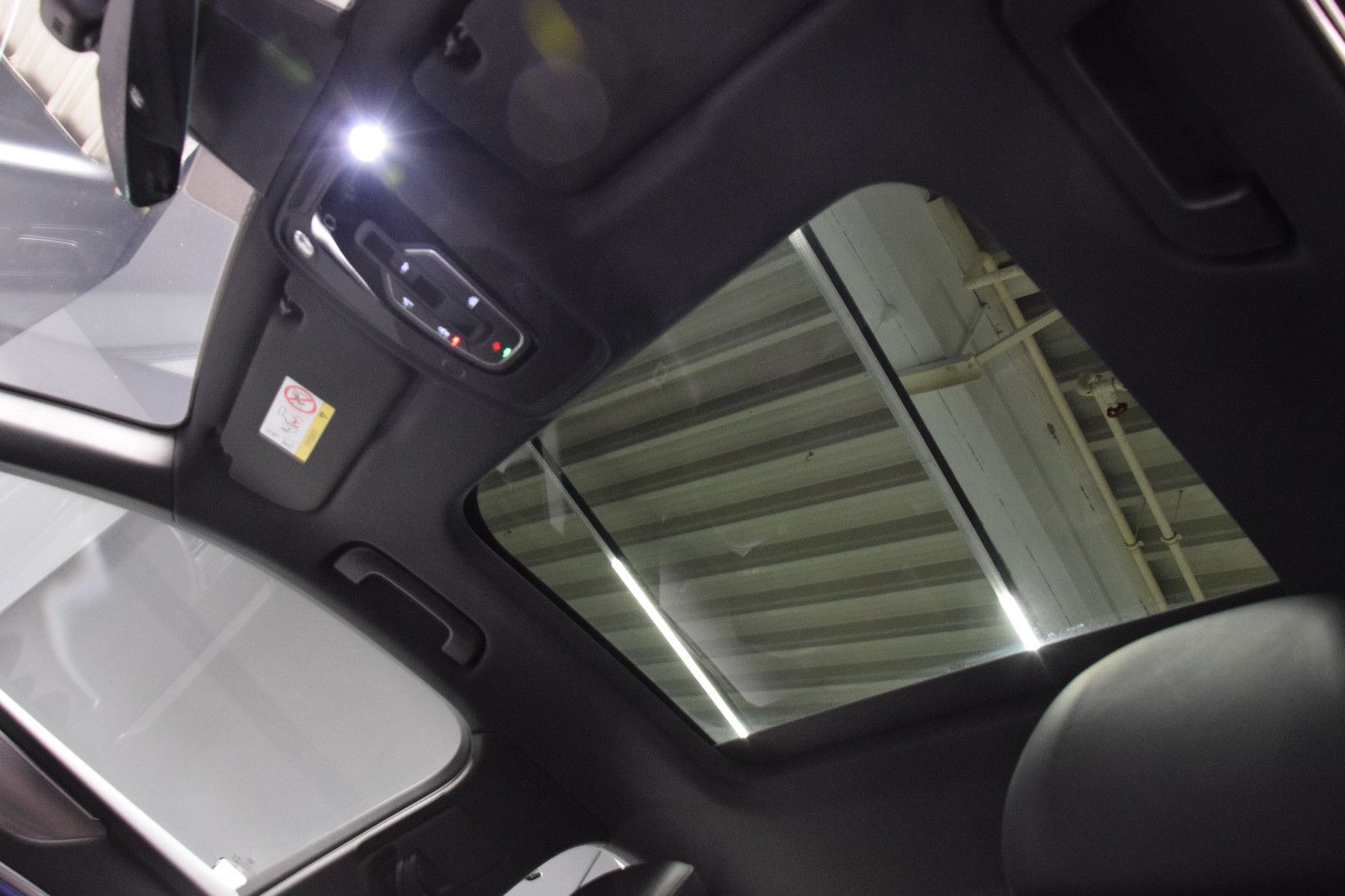 Fahrzeugabbildung Audi A6 Lim. 55 TFSI quattro Sport Pano Leder ACC