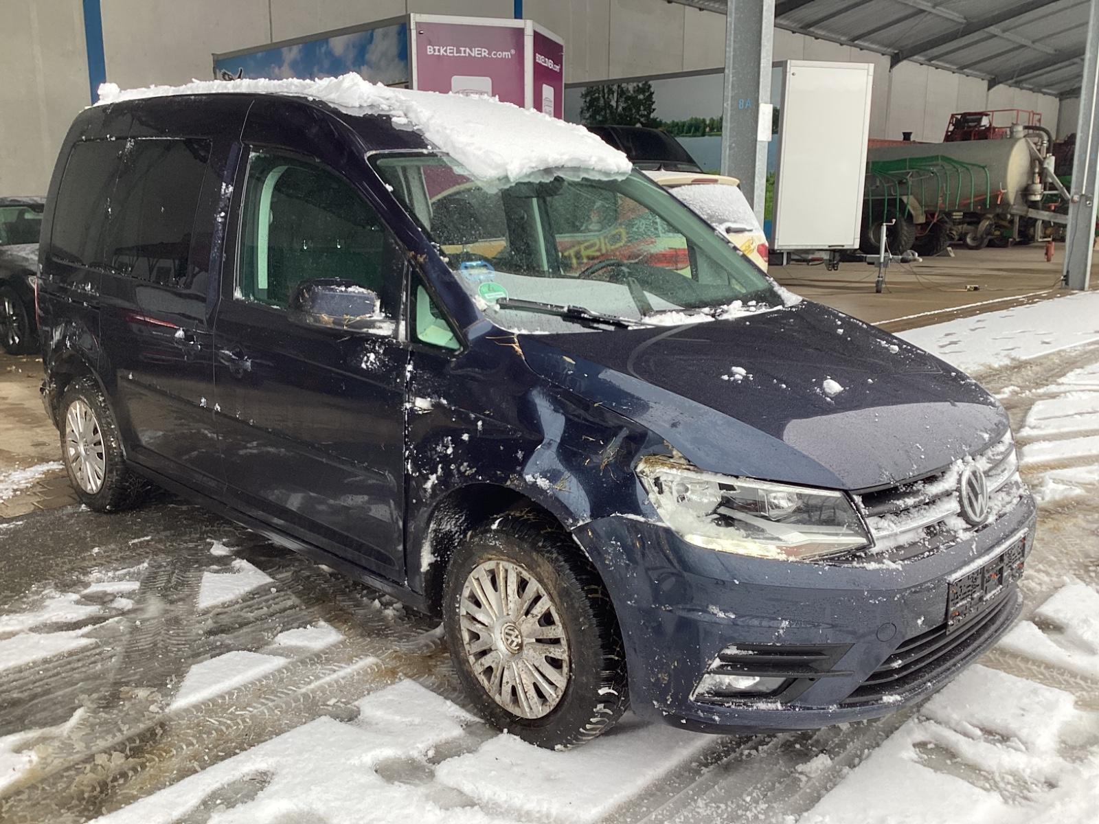Volkswagen Caddy PKW Trendline BMT