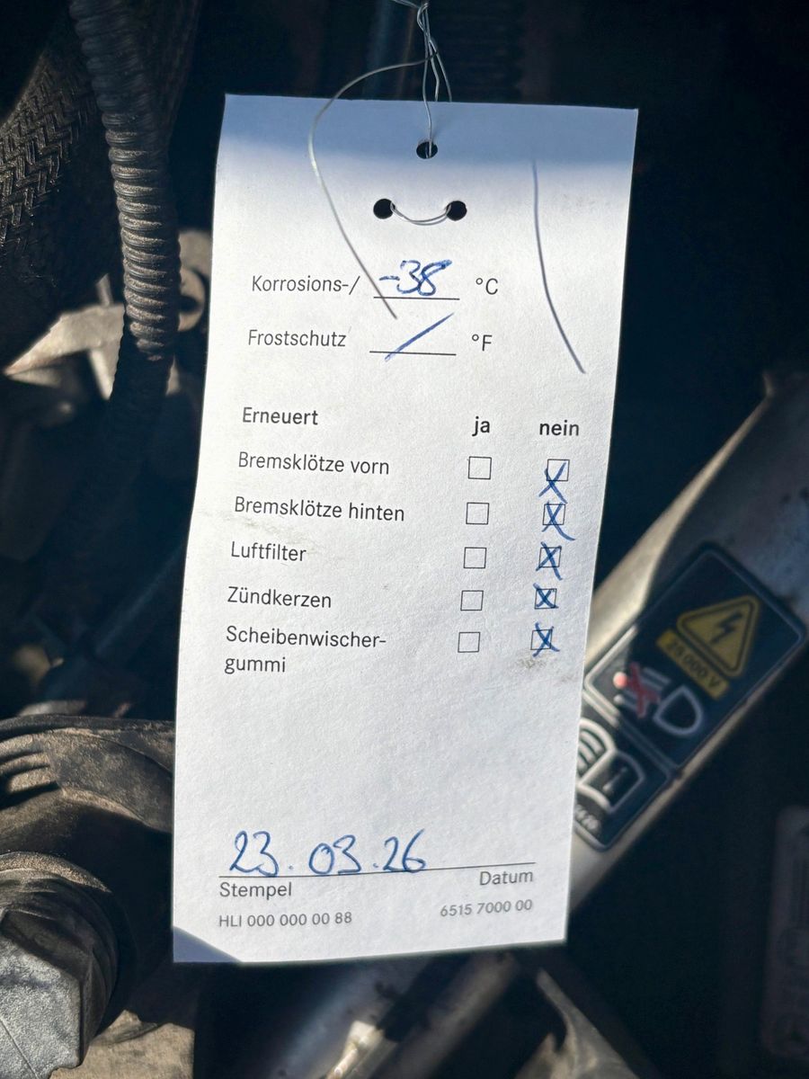 Fahrzeugabbildung Mercedes-Benz B 180 Xenon AHK 1.HAND Klima SCHECKHEFT SHZ PDC