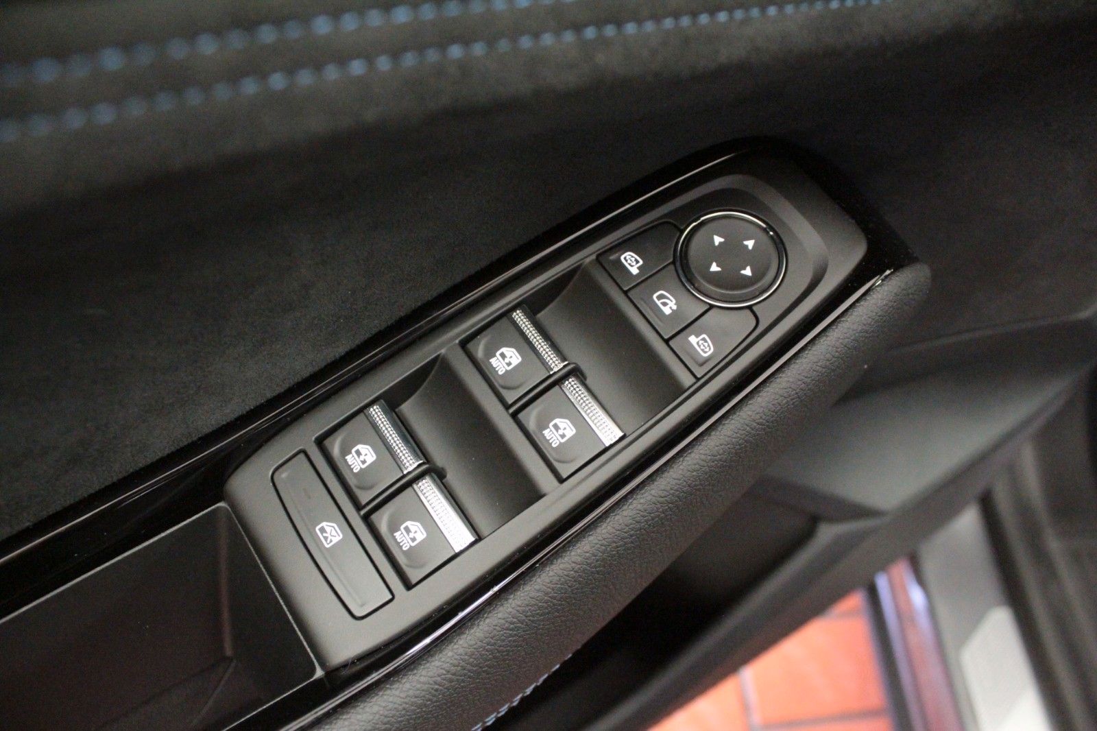 Fahrzeugabbildung Renault Austral Mild Hybrid 160 Iconic Esprit Alpine Aut