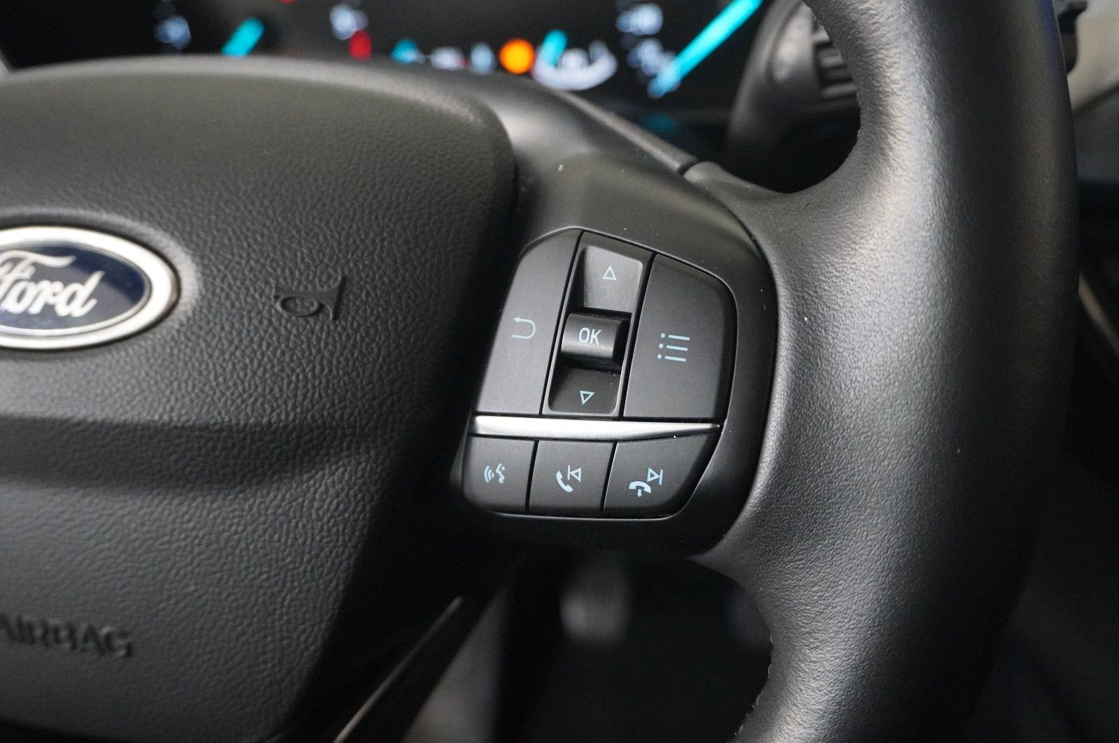 Fahrzeugabbildung Ford Focus Turnier 1.5D TITANIUM NAVI/LED/KAMERA/DAB+