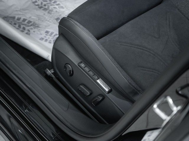 Golf Variant Style TDI DSG AHK Easy Open 8-fach