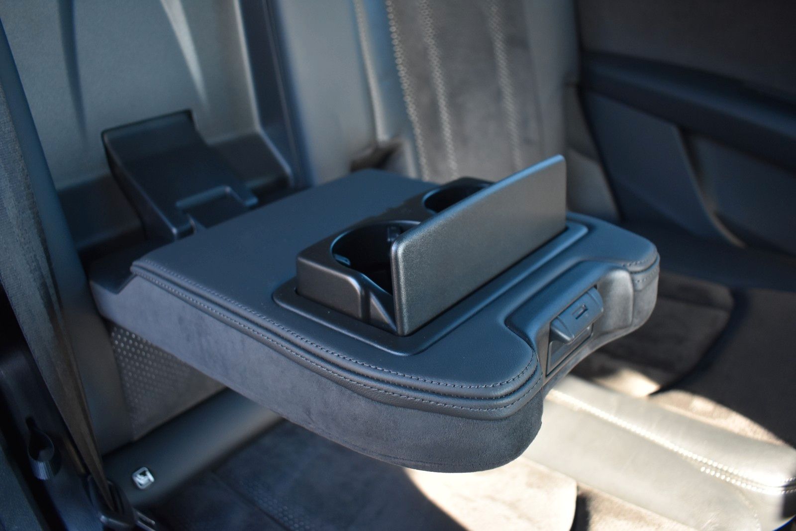 Fahrzeugabbildung Audi Q7 50 TDI quattro S Line/PANO/Night/7 Sitz/B&O