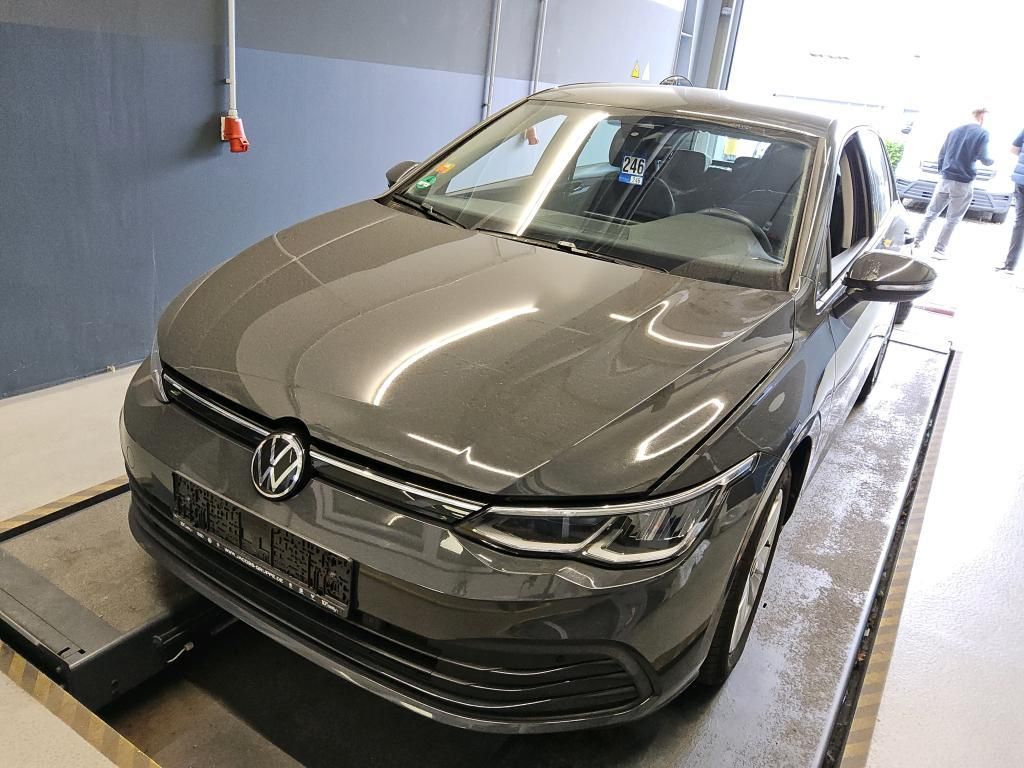 Volkswagen Golf - 1