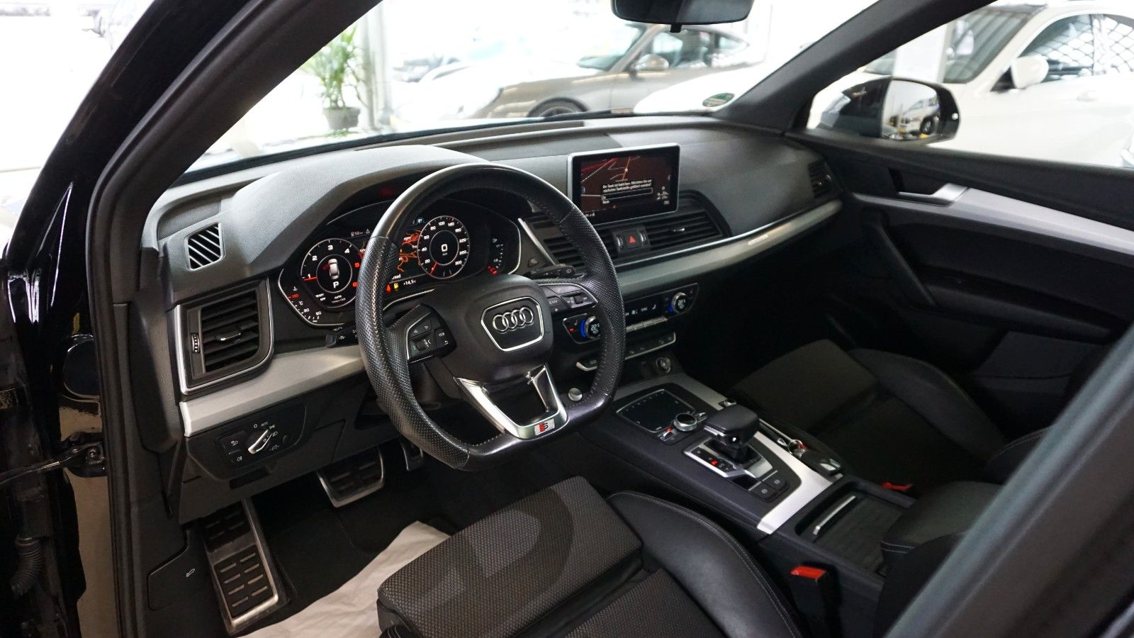 Fahrzeugabbildung Audi Q5 40 TDI quattro sport S line  Plus *VIRTUAL*