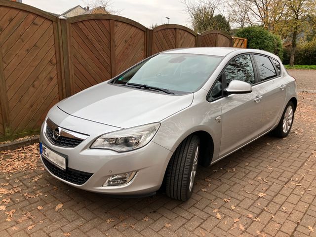 Opel Astra 1.4 Turbo 150 Jahre Opel 103kW (mit AHK)