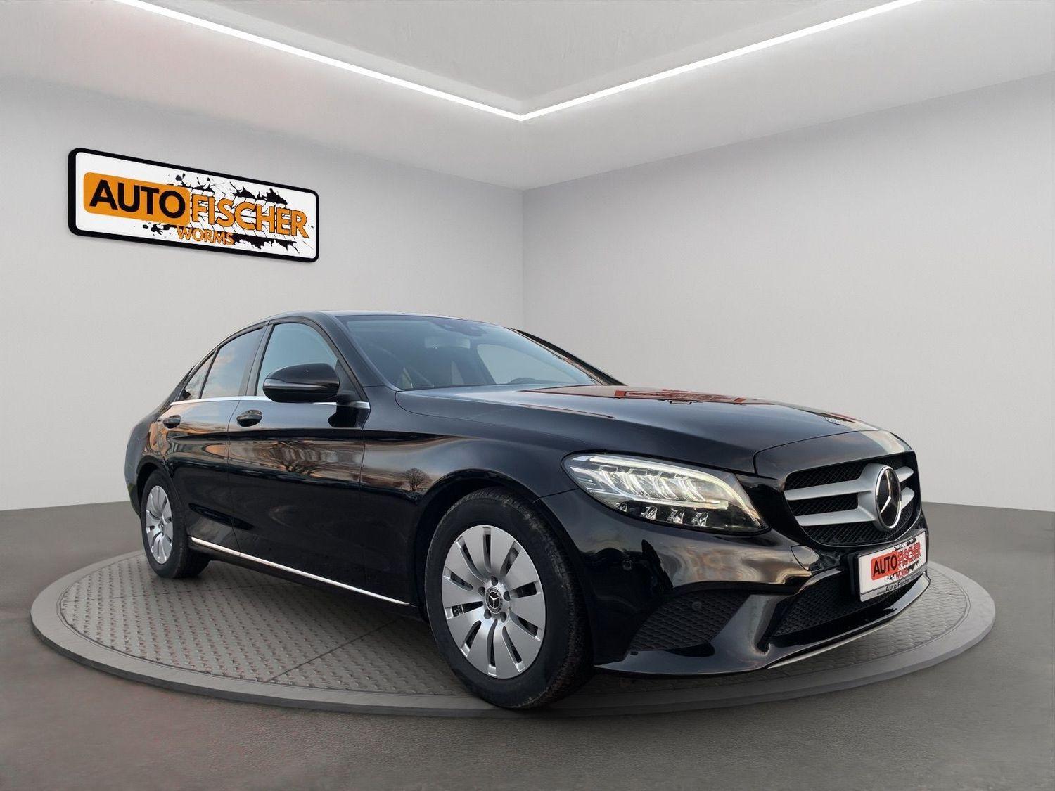 Mercedes-Benz C 220 d  LED  Navi  Kamera   Distronic