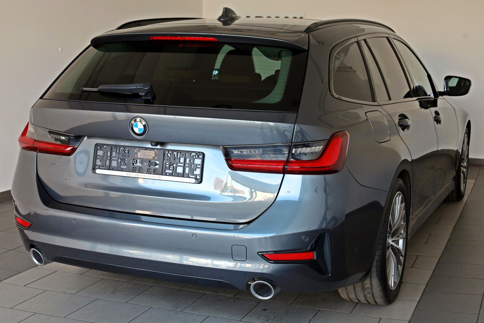 Fahrzeugabbildung BMW 330 d Touring,Sport Line,Leder,Navi,LED,Panorama