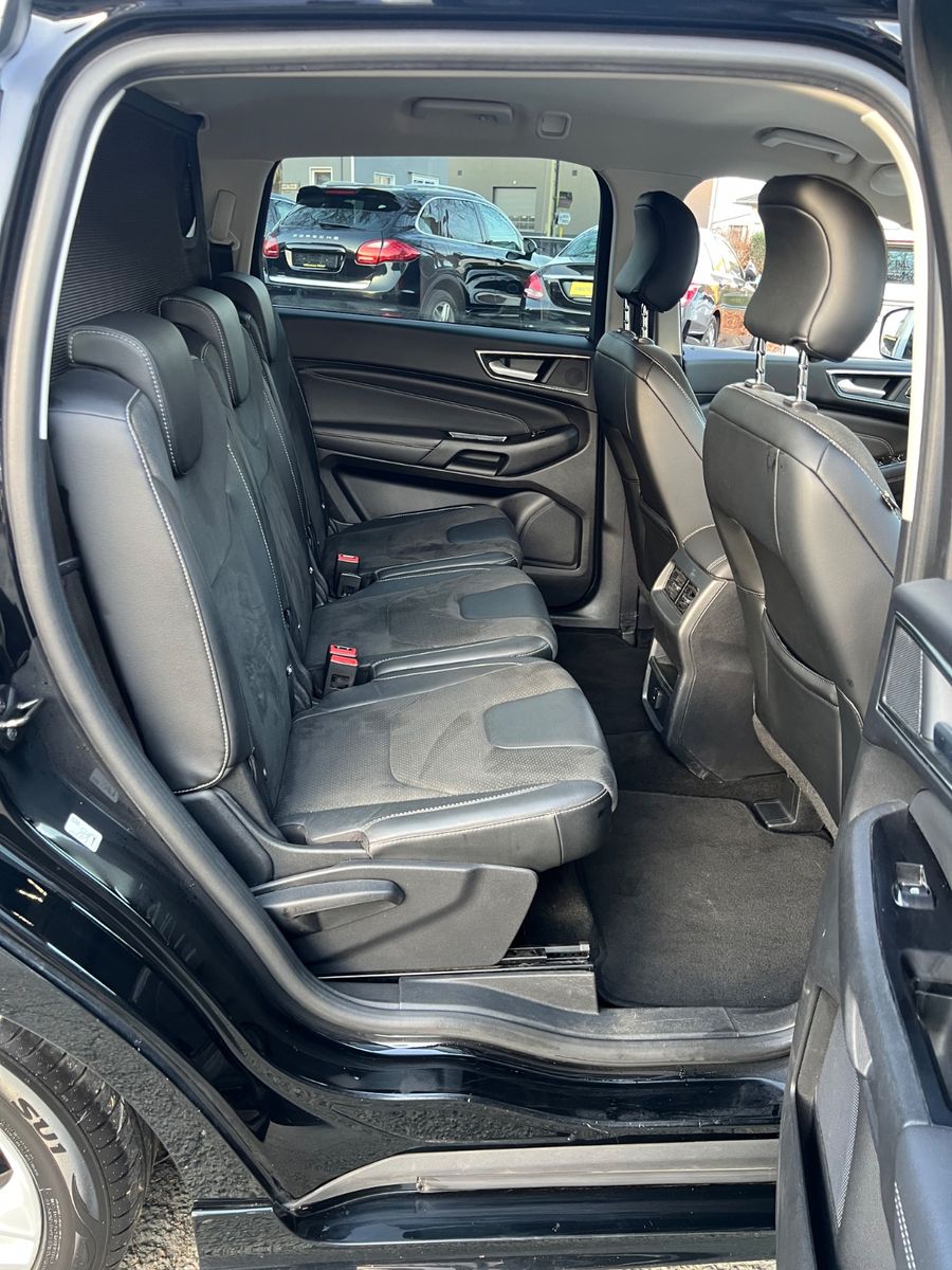 Fahrzeugabbildung Ford S-MAX Titanium ST LINE *KAMERA*MEMORY*LED*