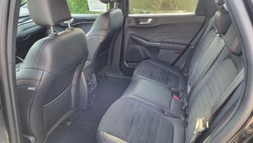 Fahrzeugabbildung Ford Kuga Plug-In Hybrid ST-Line X