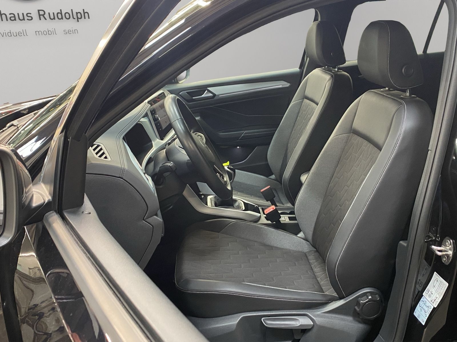Volkswagen T-Roc 1.5 TSI Goal Navi LED ACC AHK foto 5
