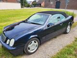 Mercedes-Benz CLK 200 KOMPRESSOR ELEGANCE - Mercedes-Benz CLK 200 aus 2001: Kompressor