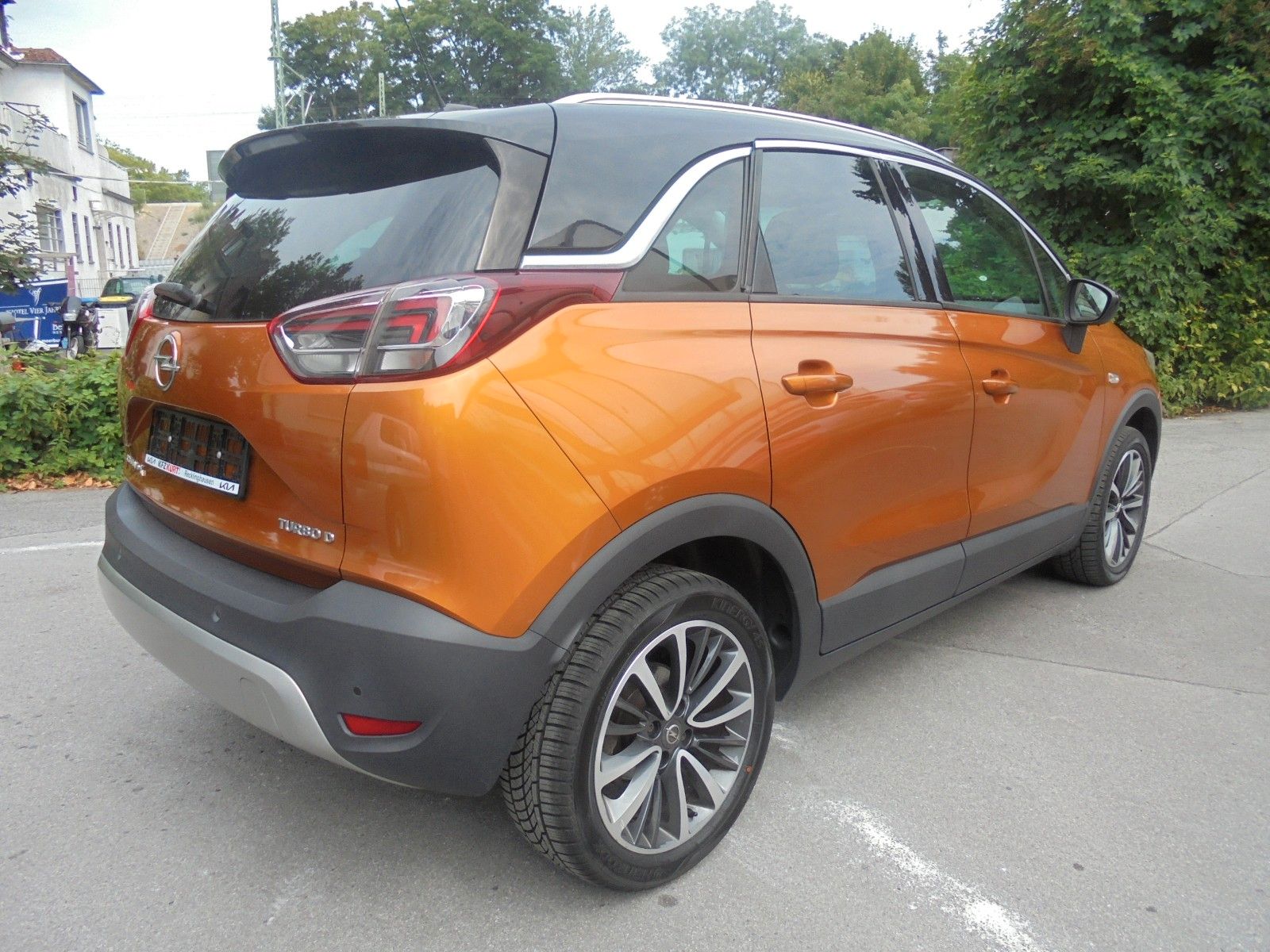 Fahrzeugabbildung Opel Crossland (X) Innovation Klima/Shz/Navi/2xPdc/