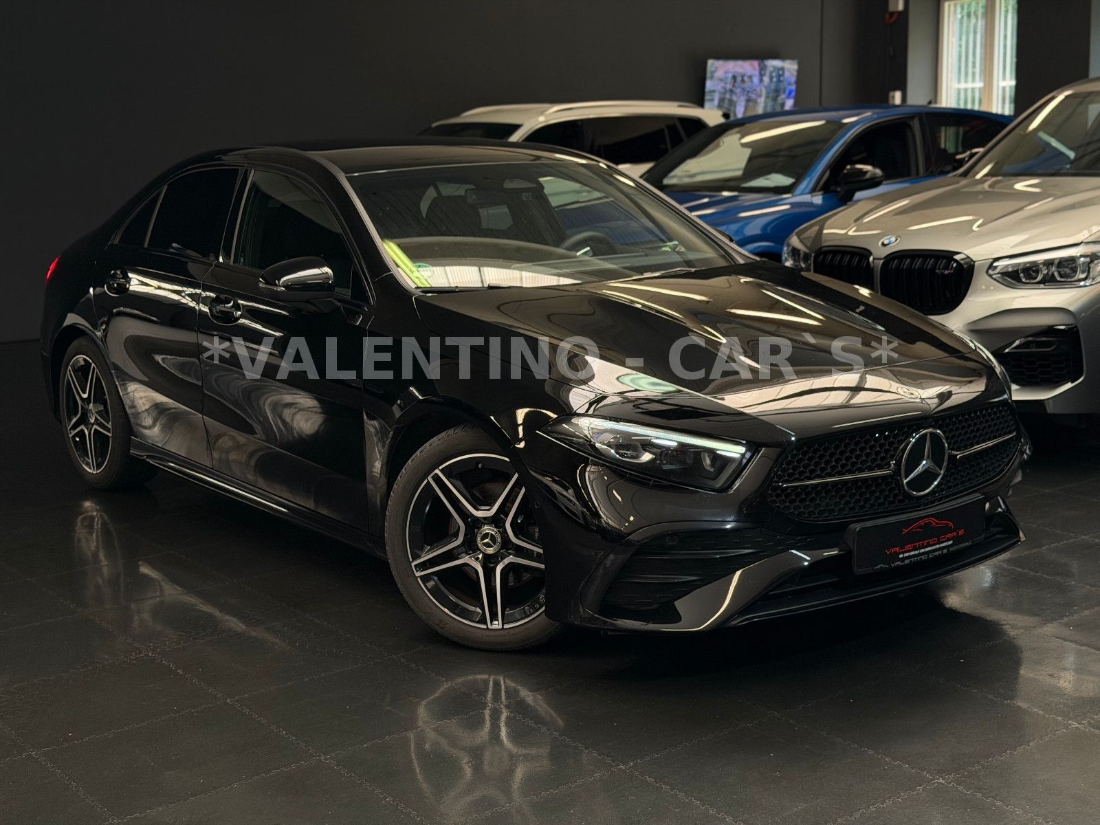 MERCEDES-BENZ A200d AMG Lim. Night/MultiB/Autom/Virtu/Amb/Kam