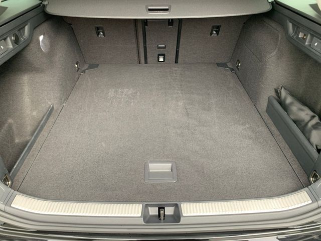 Passat Variant 2.0 TDI DSG ELEGANCE +AHK+KAMERA+