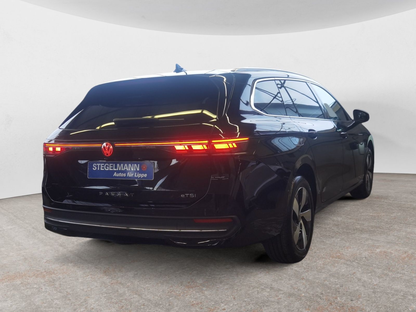 Volkswagen Passat - Bild 6