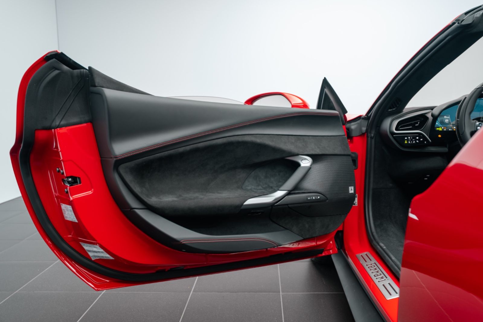 Fahrzeugabbildung Ferrari 296 GTS LIFT/PROD 25/RACING SEATS