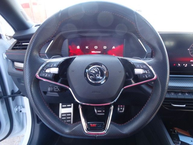ŠKODA Octavia Octavia Combi RS 2.0 TDI DSG 4x4,Pano,Standheiz. – Bild 12 von 20