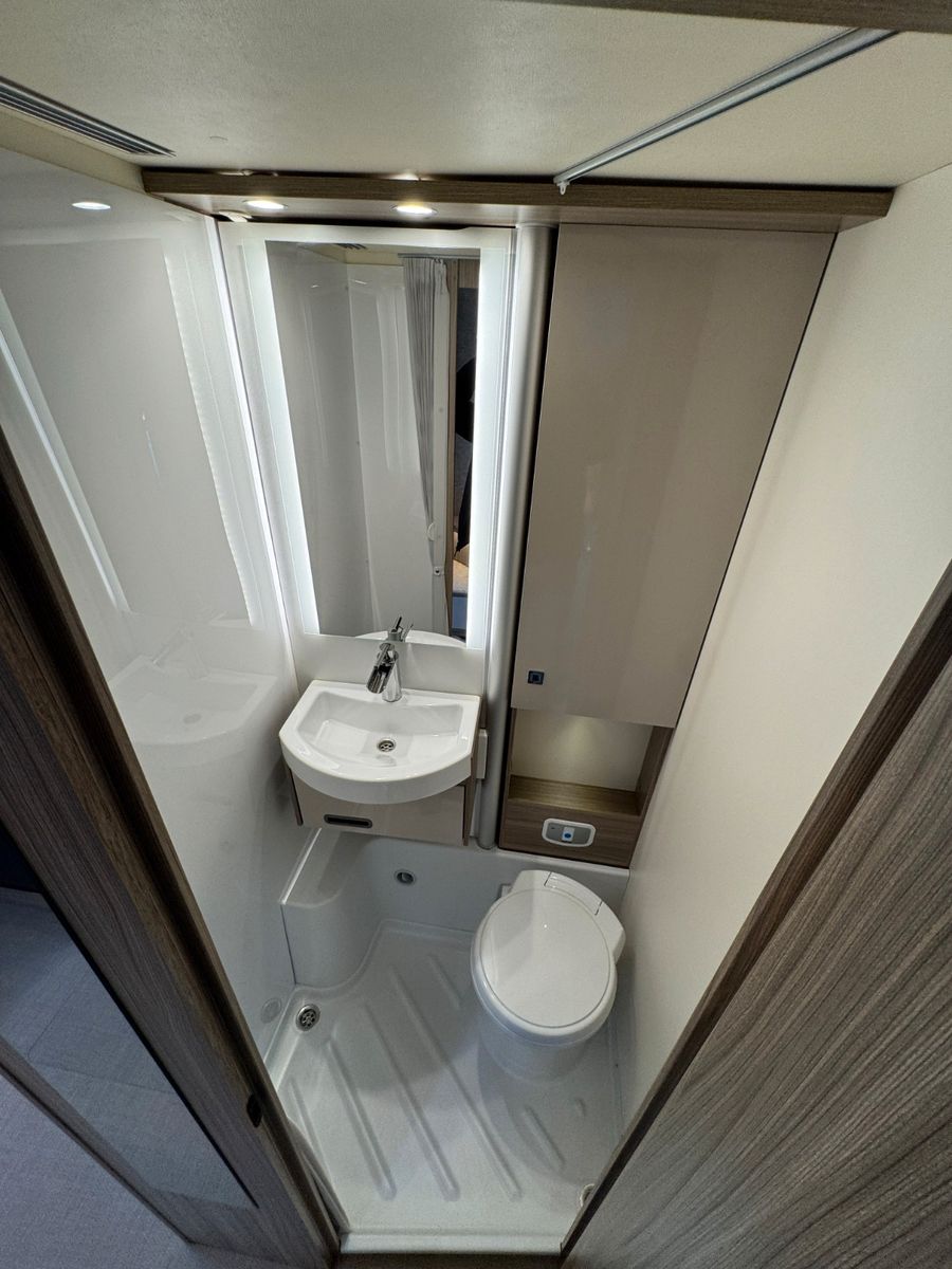 Fahrzeugabbildung Bürstner Lyseo Gallery TD 649 G SPAREN SIE € 38.579!
