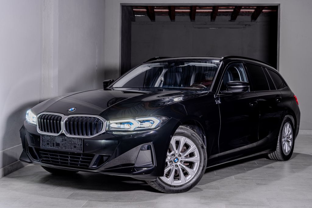 Image of BMW 320