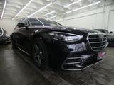Mercedes-Benz S 580 e AMG*DISTRONIC*MBUX*LED*AIRMATIC*HEAD-UP* - Mercedes-Benz S 580 aus 2021