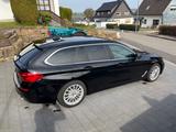 BMW 520d xDrive Touring (inkl. 8 Reifen auf Alu) - BMW 520 von privat