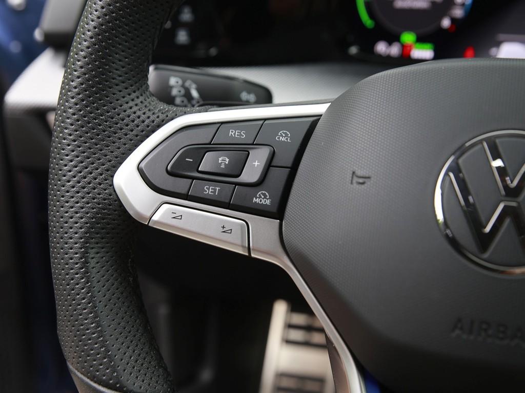 Volkswagen Golf GTE 1.5 TSI DSG eHybrid AHK, 360°Kam., IQ.L, миниатюра 16