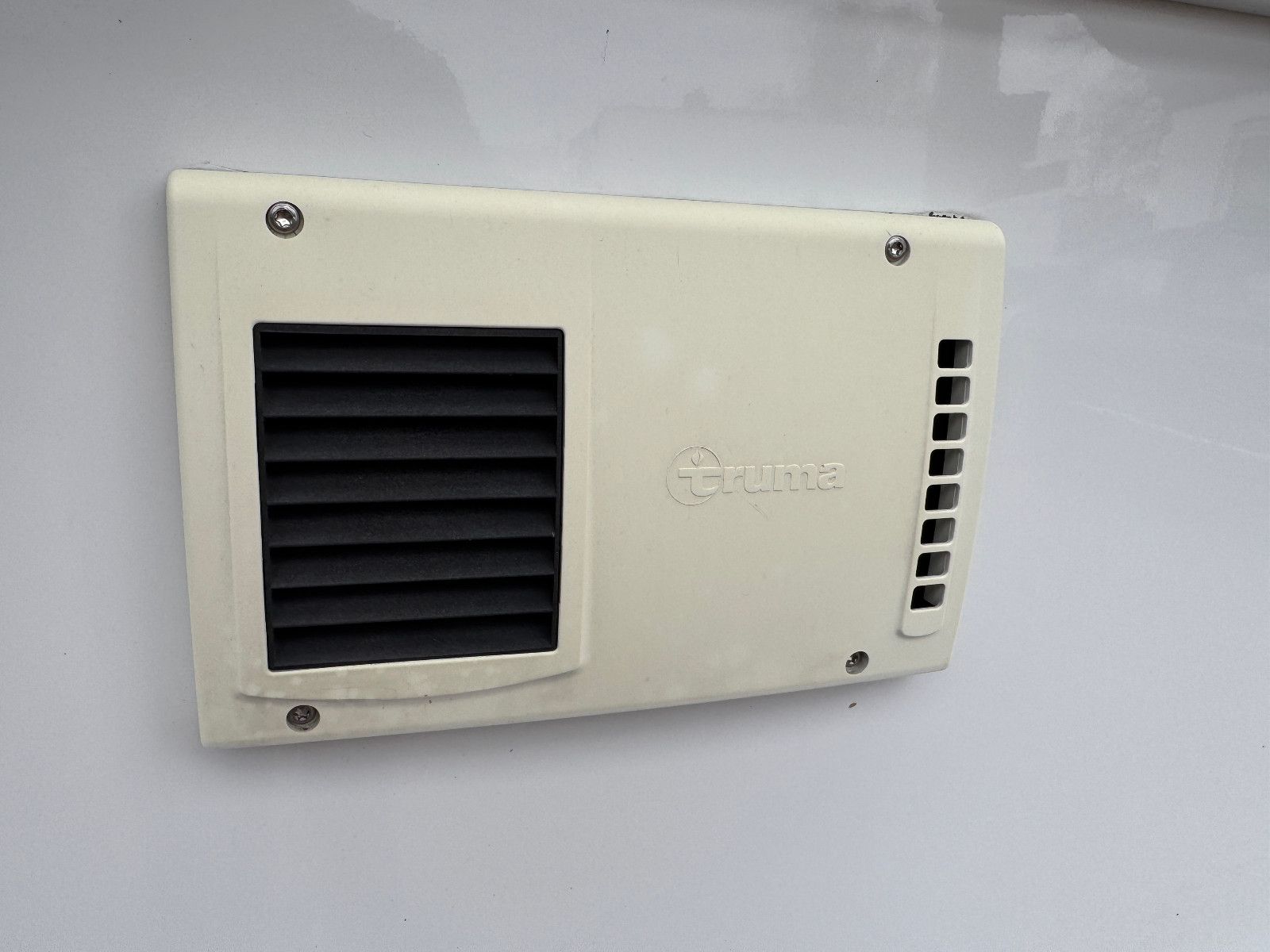 Fahrzeugabbildung Chausson WELCOME 618 FIAT SAT TV HUBBETT BACKOFEN 1.HAND