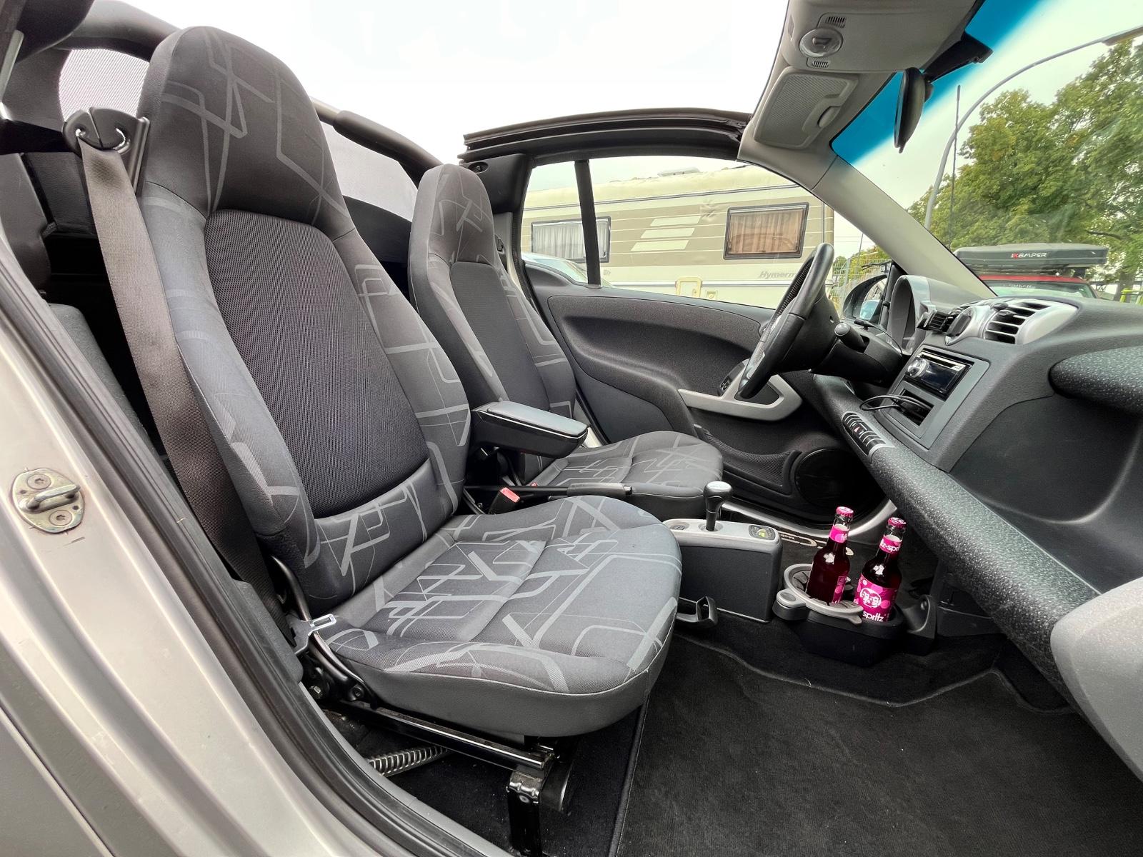 Smart ForTwo Cabrio 1.0 84 PS Automatik