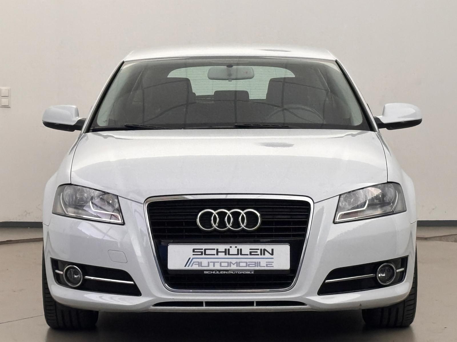 Audi A3 TFSI*Klimaautomatik*SHZ*Alu*AHK*2.Hd*