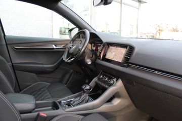 Fahrzeugabbildung SKODA Karoq 2.0 TSI Sportline 4x4 Pano+ACC+VC