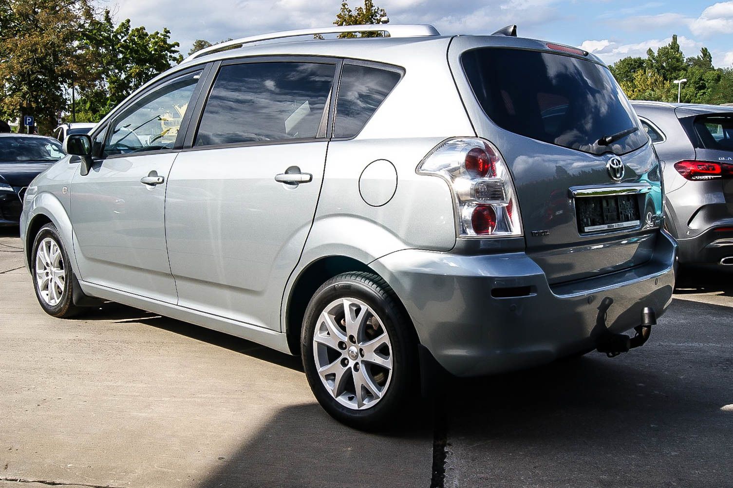 Fahrzeugabbildung Toyota Corolla Verso 1.8 Team 7-SITZER FAMILIENBESITZ