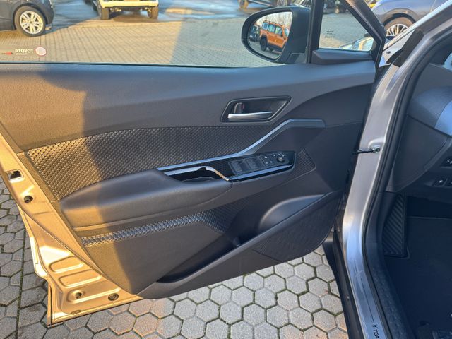 Toyota C-HR 2.0-l-VVTi Hybrid Team D. Navi Lenkr.Hg.