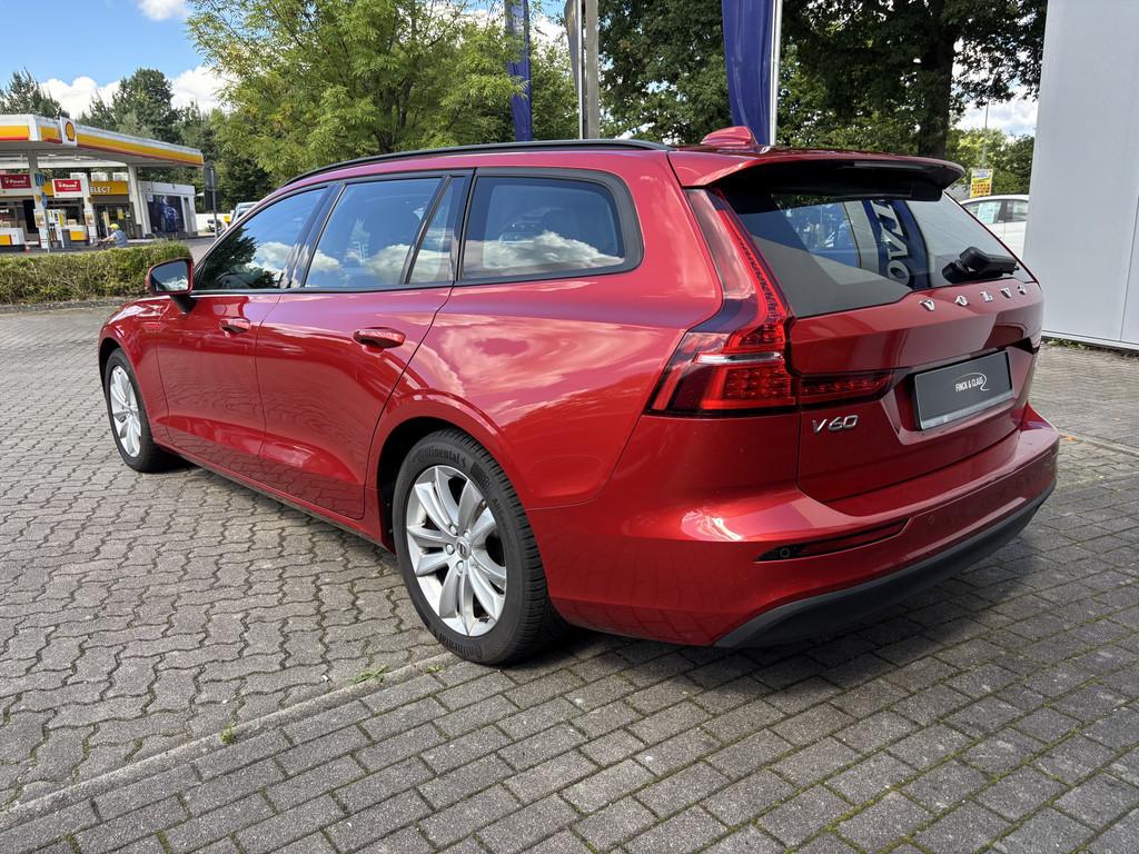 Volvo V60 D3 Momentum LED AHK W-LAN NAVI SHZ PDC KLIMA