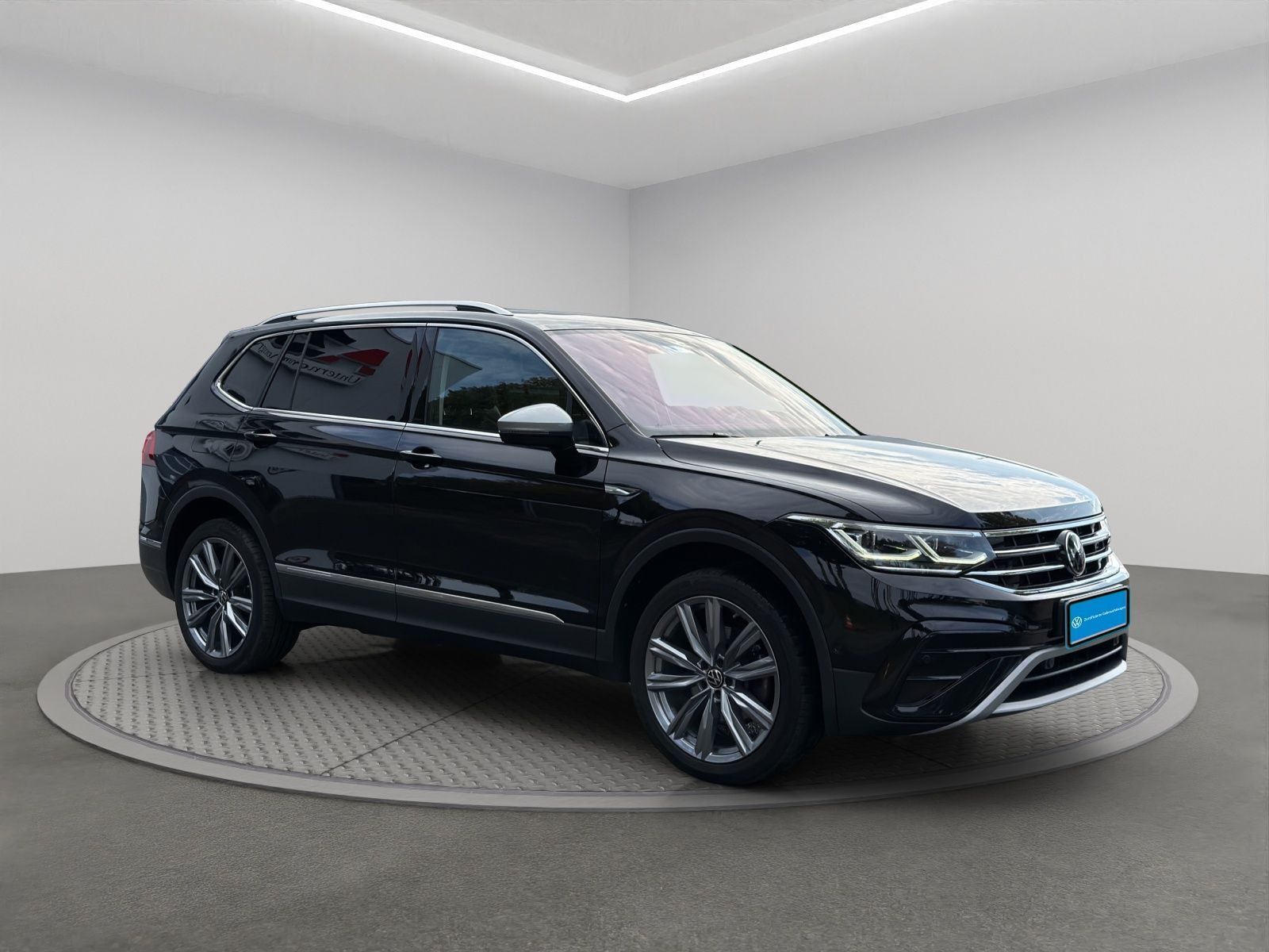 Volkswagen Tiguan Allspace 2.0 TDI 4Mot. DSG Elegance AHK M foto 3