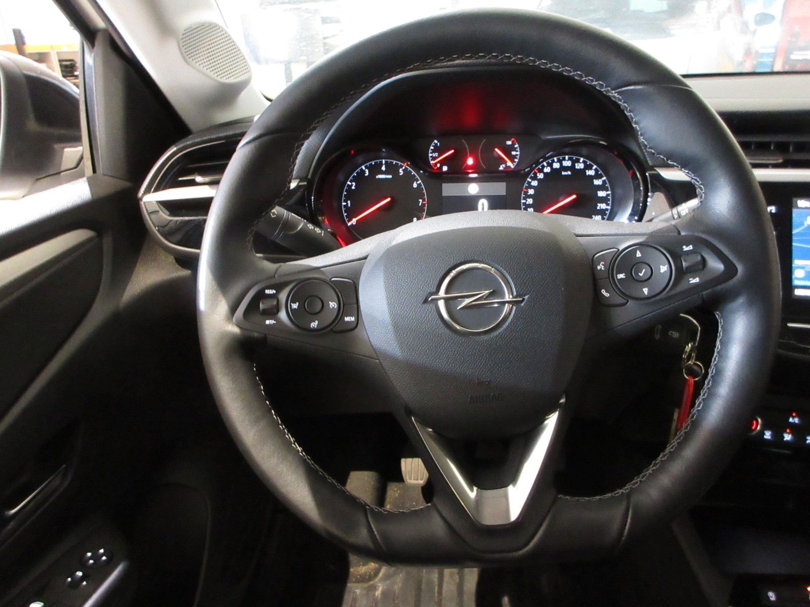 Fahrzeugabbildung Opel Corsa F Edition 1.2T NAVI/PDC/ALU/TEMPO