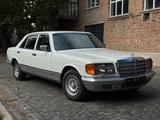 Mercedes-Benz 500 SEL W126 - weiße Mercedes-Benz 500