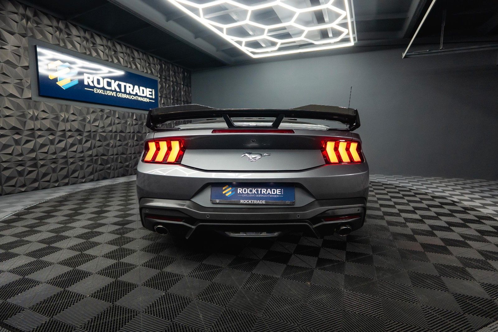 Fahrzeugabbildung Ford Mustang GT Cabrio DARK HORSE PREMIUM MY2024 LED