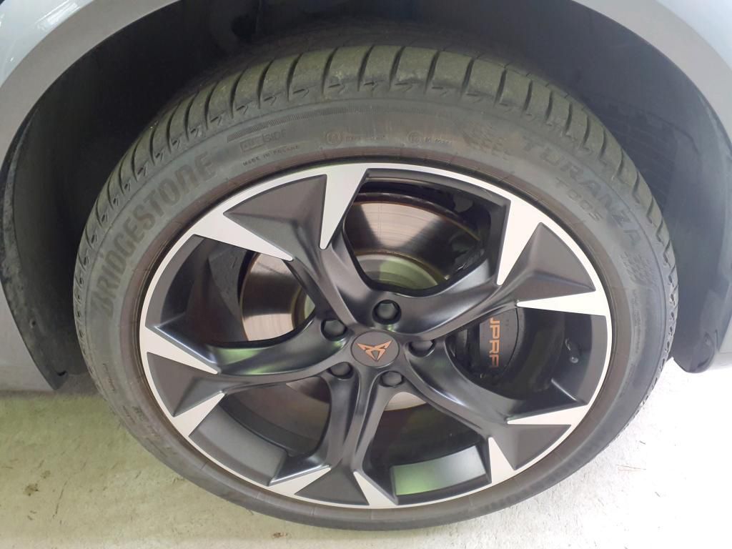 Cupra Formentor 1.4 TSI e-HYBRID 180kW AHK*Tempo*RFK