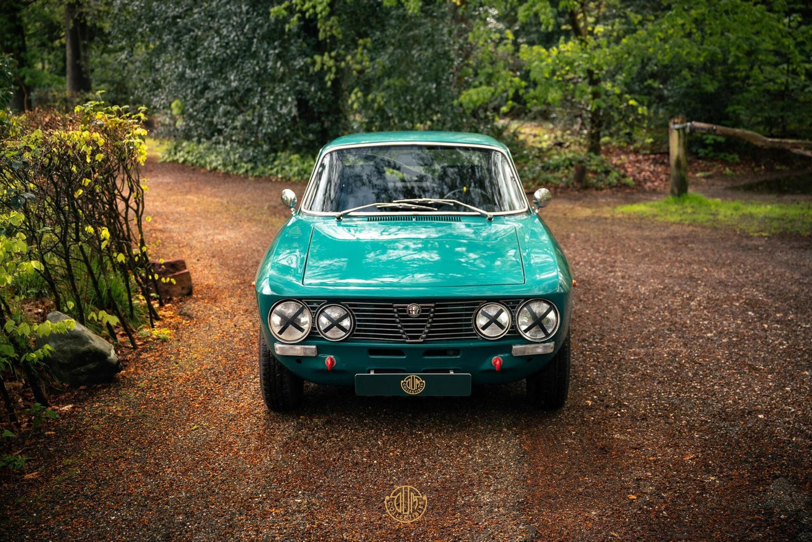Alfa Romeo GTV 2000 Rally