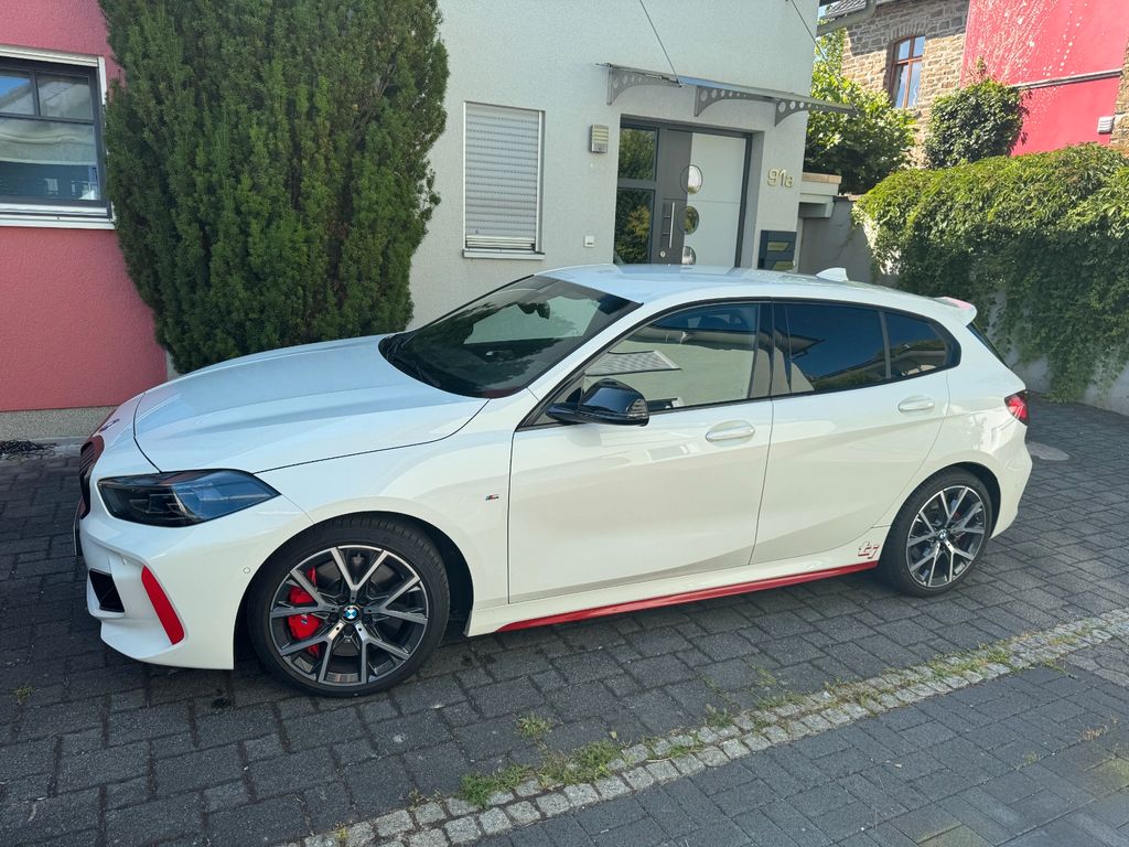 Image of BMW 128